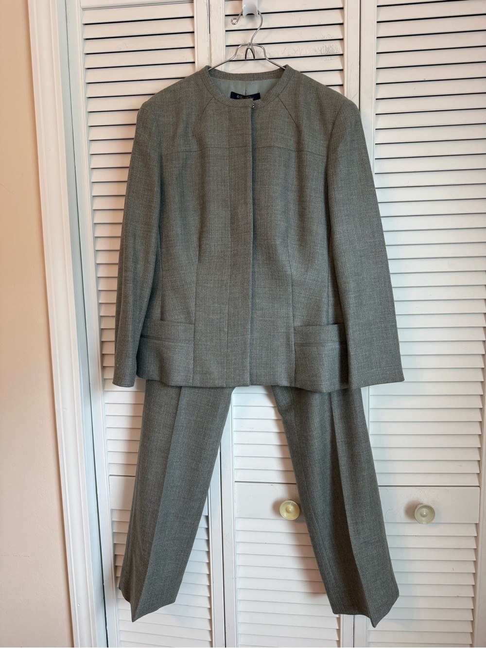 Brooks Brothers Loro Piana Womens 2 PC Set Cashmere Silk Old Money Gray Luxury